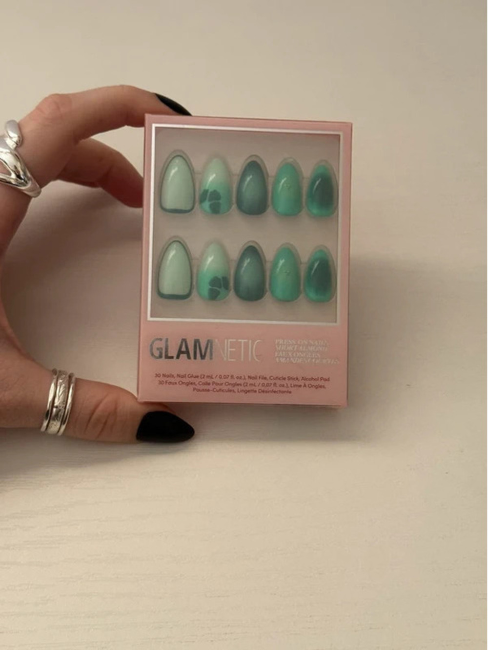 Glamnetic Siren Green Press On Nails Short Almond Green Ombre 30 Piece Set
